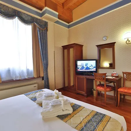 Hotel Western Classic 4*