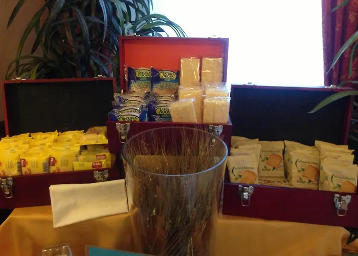 فندق Western Classic ريجّو إيميليا