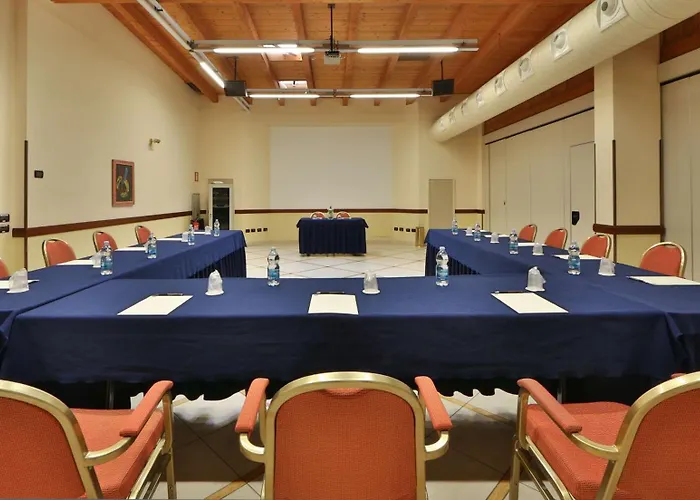 Western Classic 4* ريجّو إيميليا