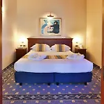 Ξενοδοχείο Western Classic 4*