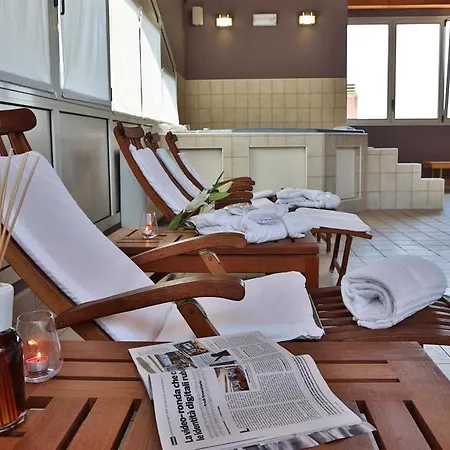 Western Classic Hotel 4*