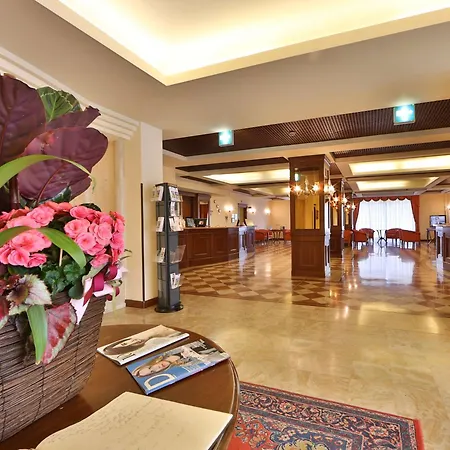 Hotel Western Classic 4*