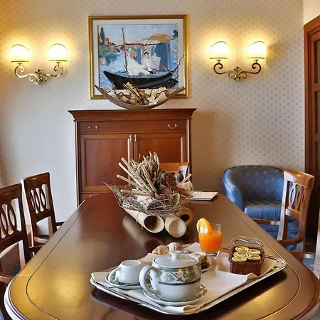 Hotel Western Classic 4*