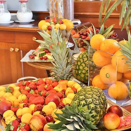 Hotel Western Classic 4*