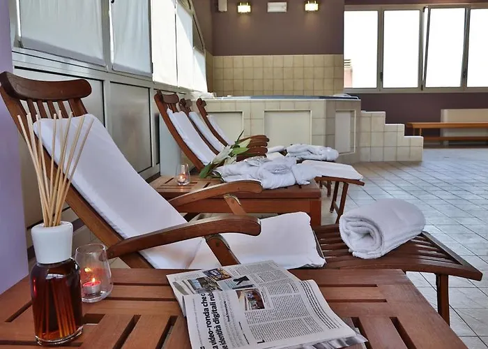 Western Classic Hotel 4*